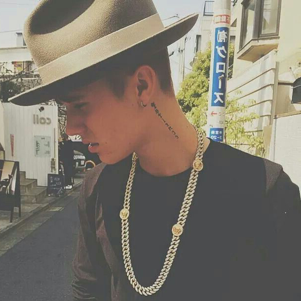 Justin Bieber tattoo on neck
