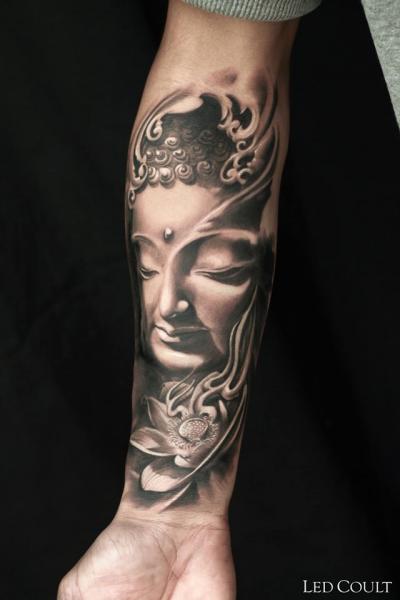 Amazing Buddha Graphic tattoo by Led Coult
