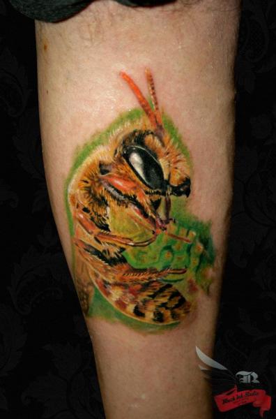 The Bee Realistic tattoo by Black Ink Studio