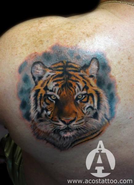 Blade Realistic tiger tattoo by Andres Acosta