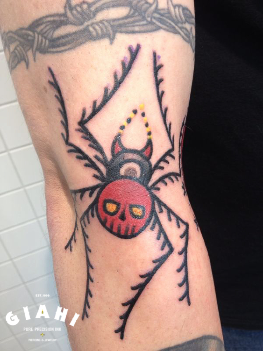 Simple Spider tattoo by Elda Bernardes