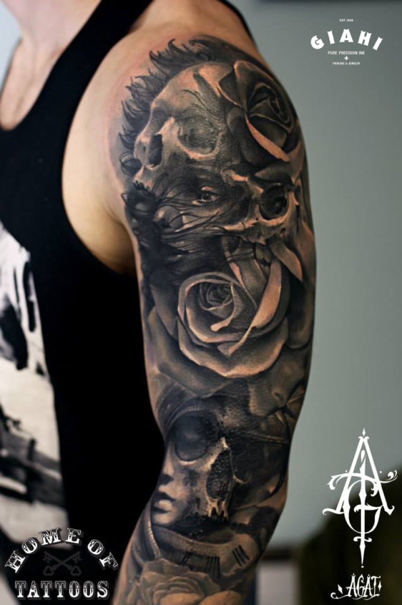 Skulls and Roses Graphic tattoo by Agat Artemji