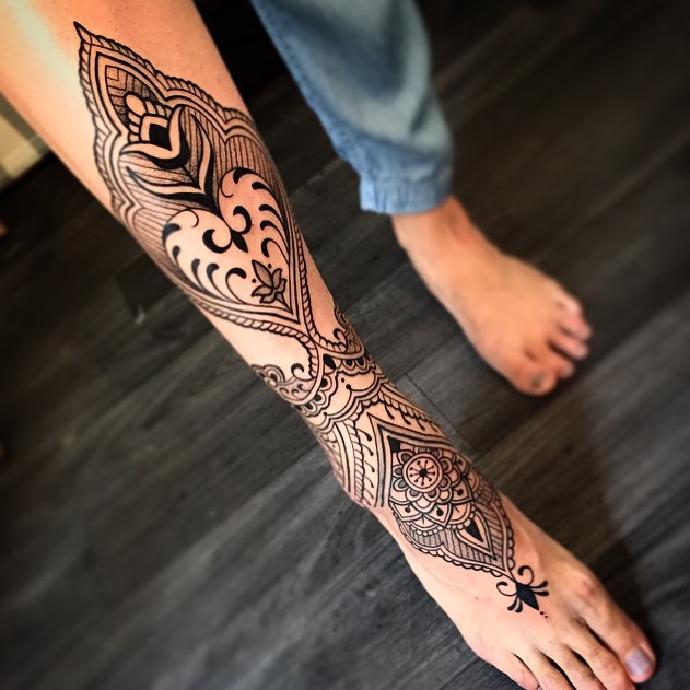 Leg Tattoo Girl