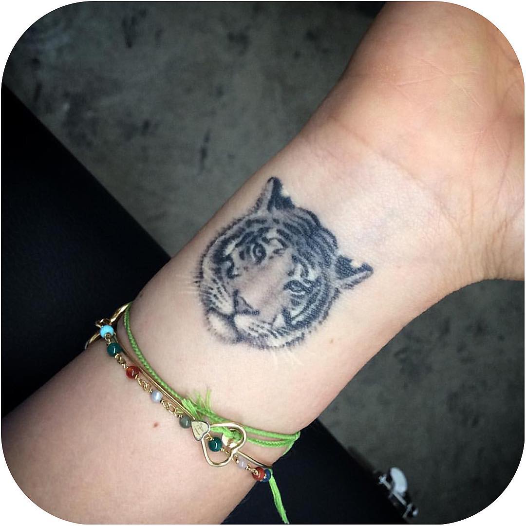 Tiger Wrist Tattoo | Best Tattoo Ideas Gallery