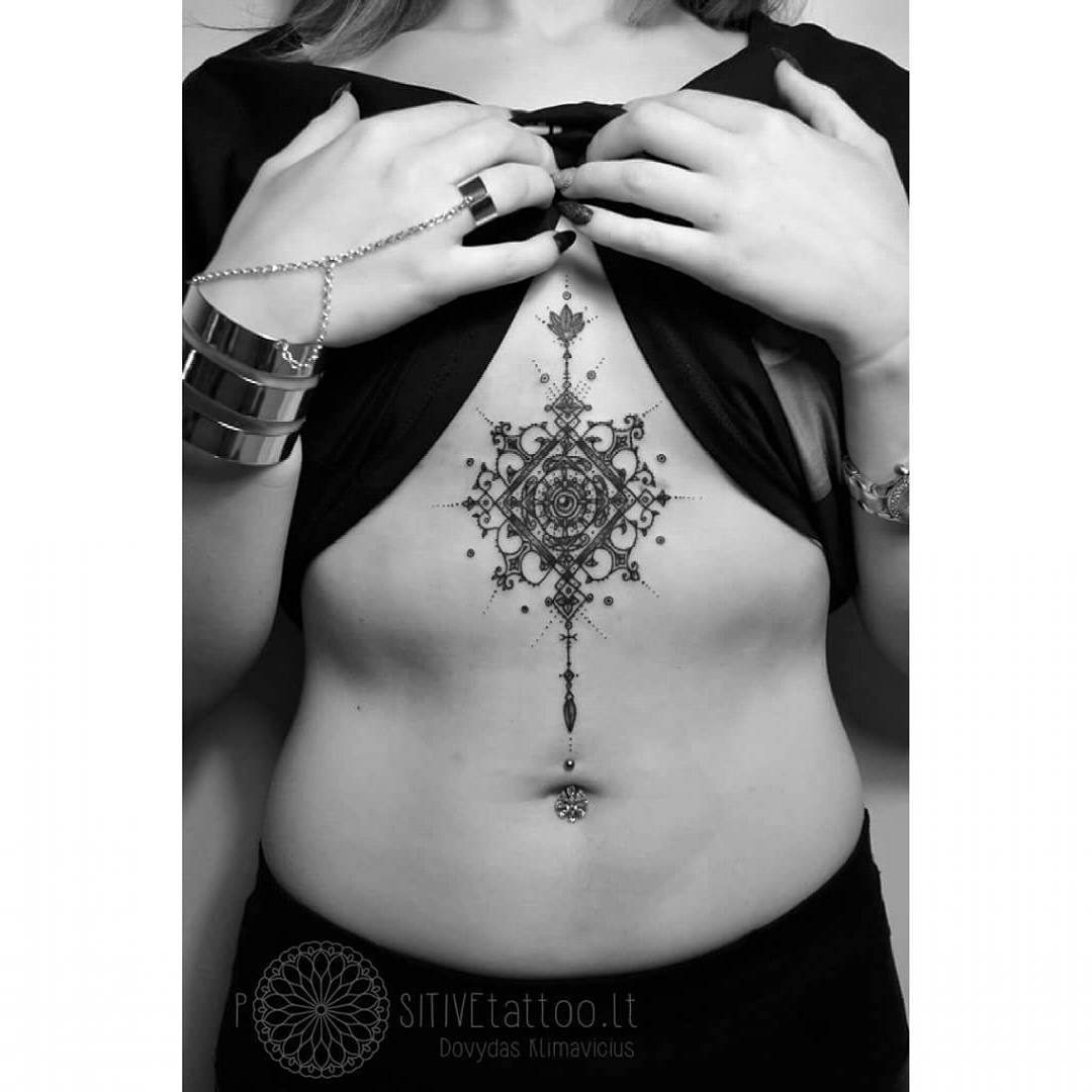 Pregnant Female Belly with Tattoo (2) Stock Image - Image of young, youth:  20618765