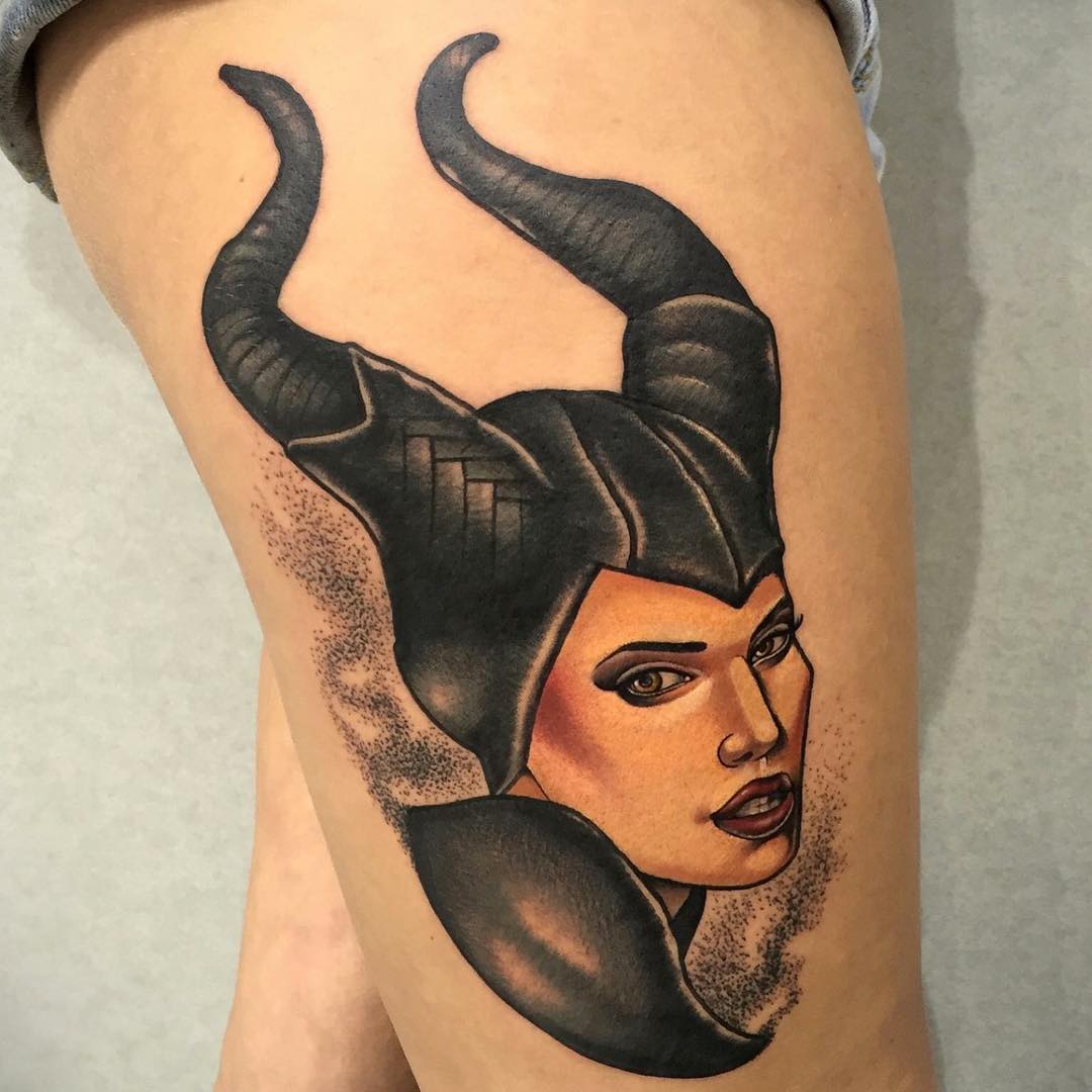 The style of the Thigh Maleficent Tattoo by Fulvio Vaccarone is interesting...