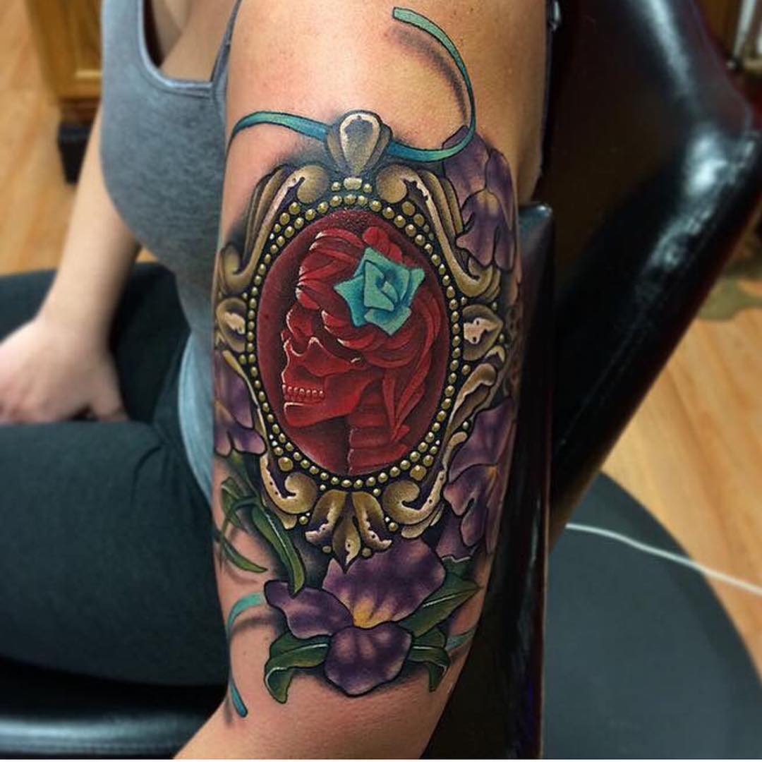 Heart locket tattoo | Tattoo designs for girls, Girly tattoos, Locket  tattoos