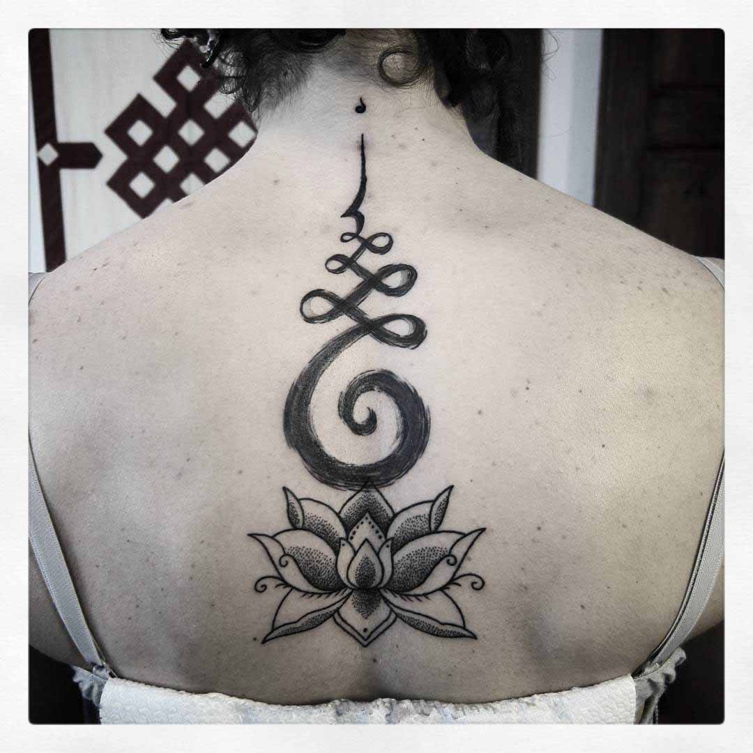 Lotus Flower Back Tattoo - Best Tattoo Ideas Gallery