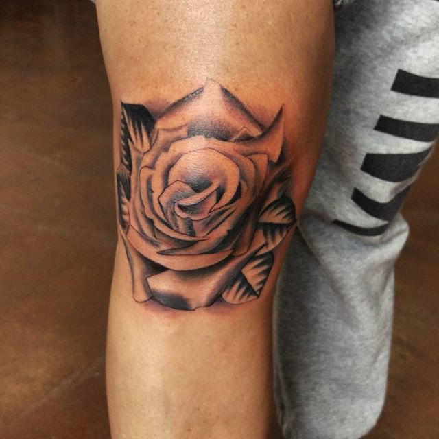 Rose Tattoo Knee