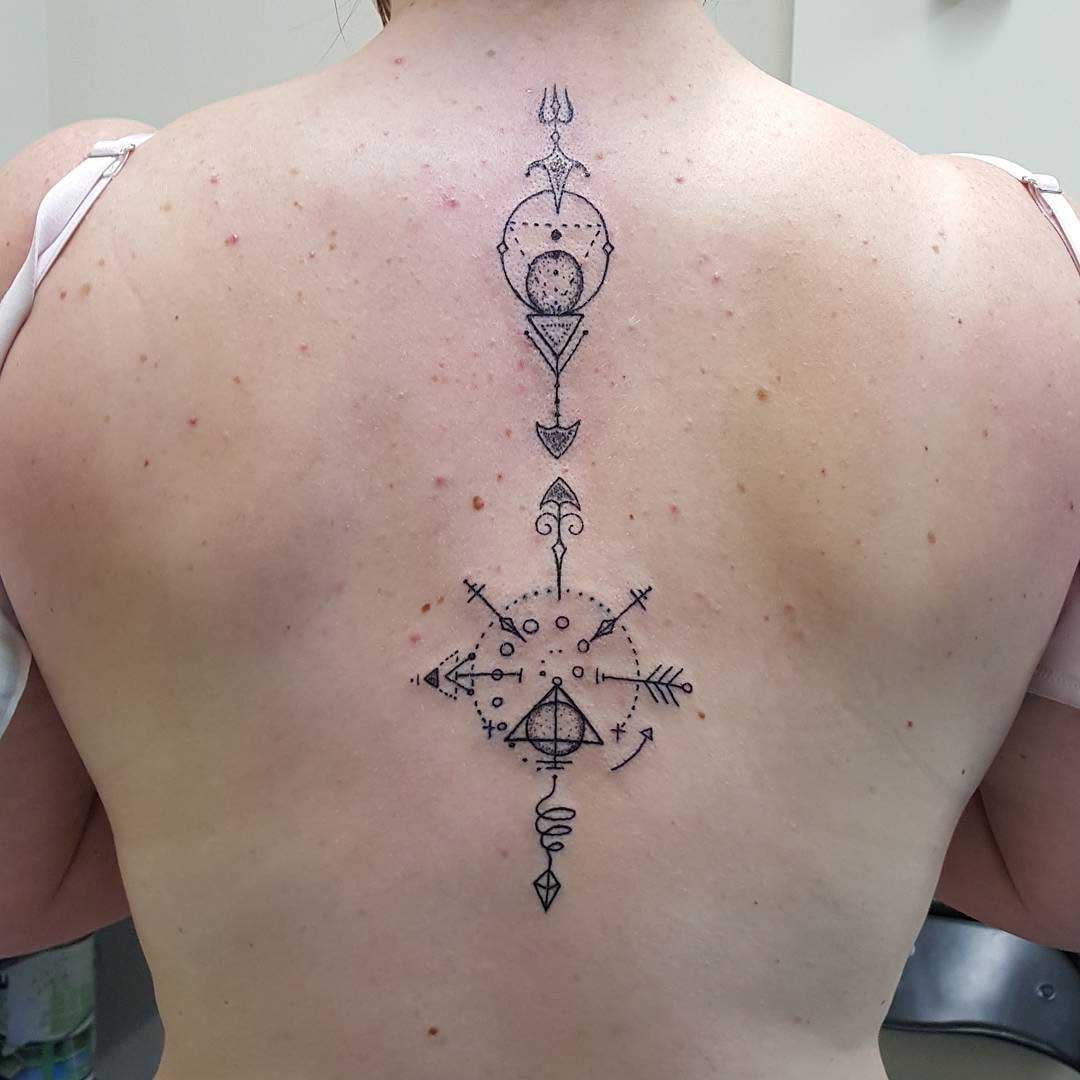 Female Spine Tattoo by petestats
