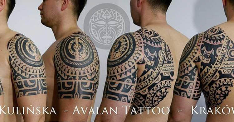maori tattoo on shoulder