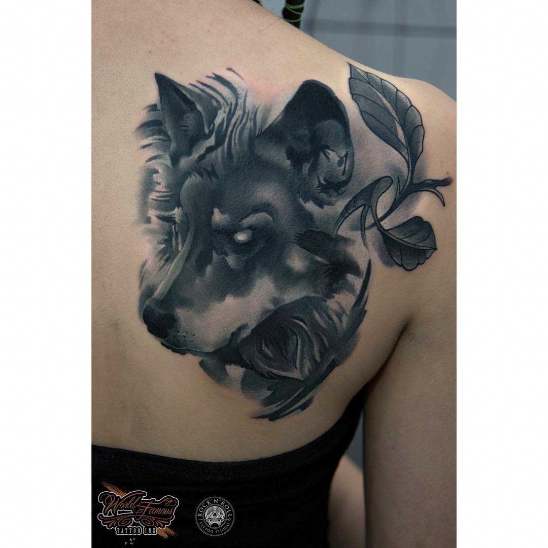 shoulder blade wolf evil tattoo