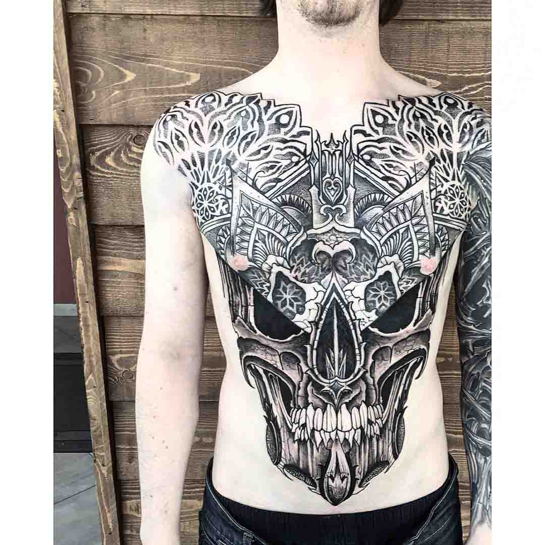 large scale skull tattoo
