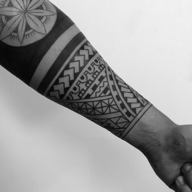 50 Polynesian Half Sleeve Tattoo Designs For Men  Tribal Ideas