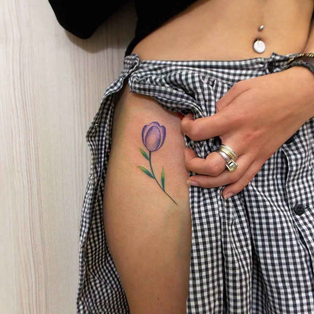 tulip tattoo on girl