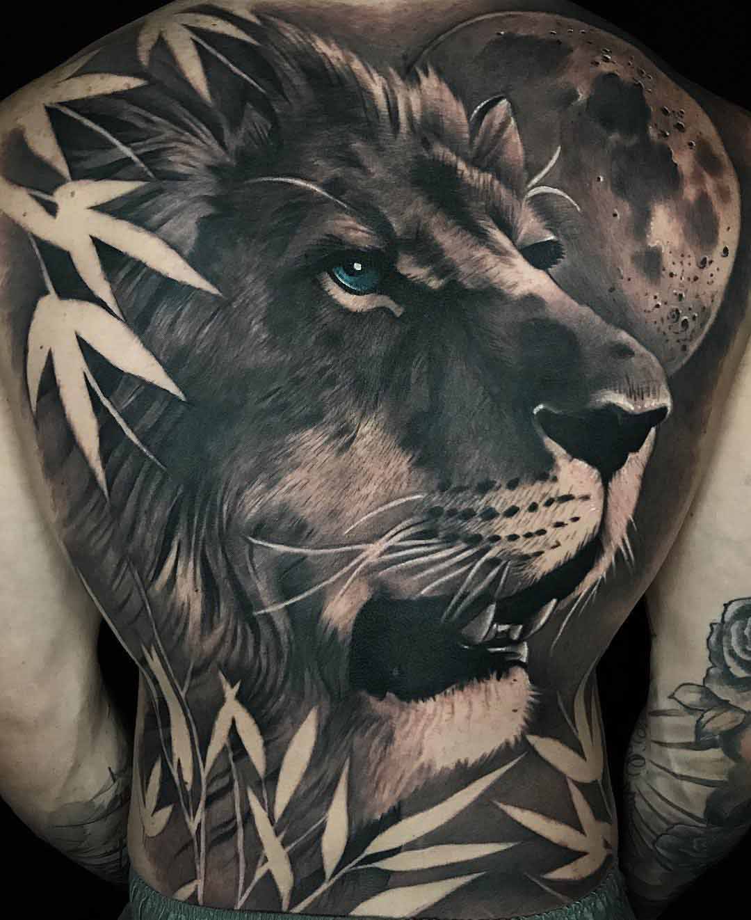 Lion moon tattoo | Cute animal tattoos, Animal tattoos, Mom tattoo designs